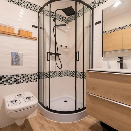 Strumykowy Zakatek - W Centrum Z Prywatnym Parkingiem - Space Apartment