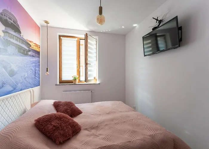 شقة Strumykowy Zakatek - W Centrum Z Prywatnym Parkingiem - Space كارباش