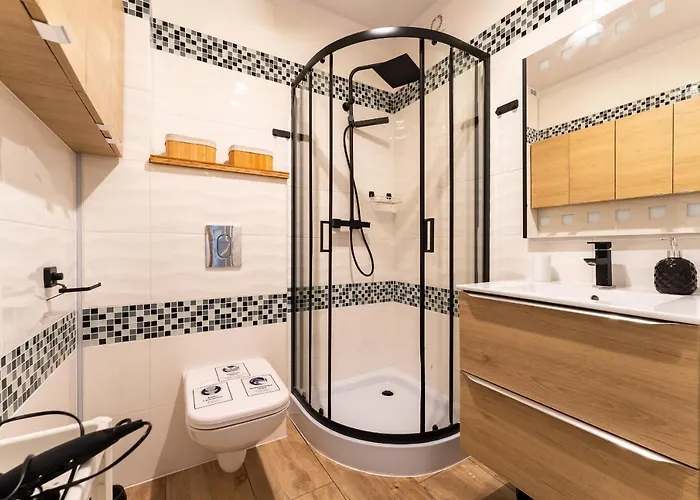 Strumykowy Zakatek - W Centrum Z Prywatnym Parkingiem - Space شقة